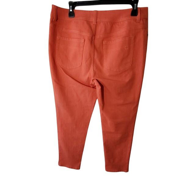 Chico's‎ comfy salmon colored ankle pants Size 1 equivalent size 8 - Picture 2 of 5